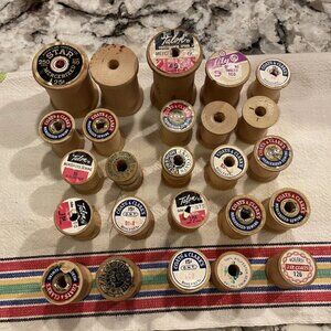 Vintage Wood Wooden Sewing Thread Spools (Empty) Mixed Lot of 25